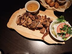 -大头虾越式风味餐厅(光明广场店)