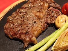 澳洲牛排配烤土豆-Macarena 玛卡莲娜西班牙餐厅