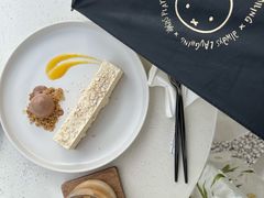 燕麦百利甜酒慕斯-Vanilla Specialty Coffee(八大关店)