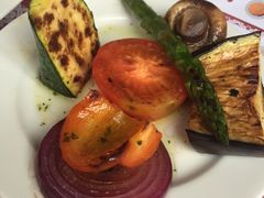 -Tapa Tapa