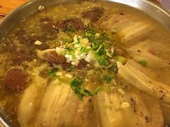 -闯关东东北农家菜(崂山石老人店)