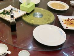 -宾朋海鲜特色美食餐厅·纯手工鲅鱼水饺(兴海路店)