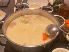 澳门鸡脚猪骨煲（小）-官也街澳门火锅(新源里店)