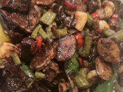 -洞庭土菜小炒馆(易发广场店)