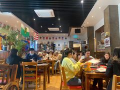 大堂-申德勒加油站餐厅(三里屯北小街店)