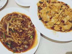 酸菜粉-南波万