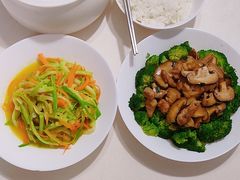-贝斯特月嫂·育婴护理(北外滩总店)