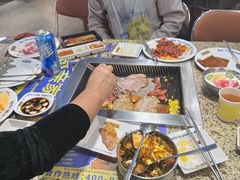 -阿亲家·韩式无限烤肉(春熙路店)