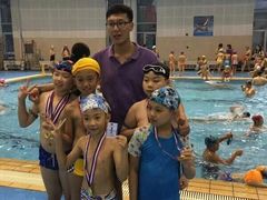 -小海豚国际游泳培训中心(浦东源深体育中心店)