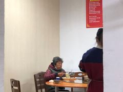 -何永光123鲜牛肉馆(1号店)