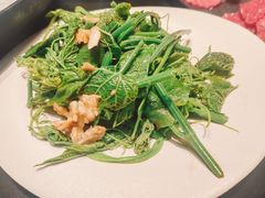-鲜入唯煮·港式海鲜牛肉火锅(金宝街店)
