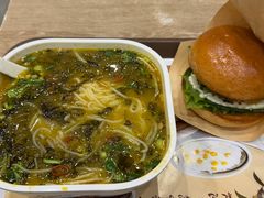 -魏家凉皮(西安秋林宏业商厦店)