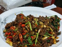 -湖南人家湘菜馆(镇江路店)