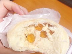 -沁屋面包店(人民东路店)