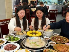 -老来福·非遗酸汤兔(凯旋路店)