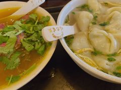 荠菜馄饨-哑巴生煎(临顿路店)