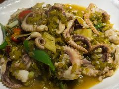 -魏铭鱼头捞饭(晋阳路店)