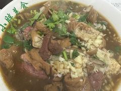 -小胖包子王(定安路店)