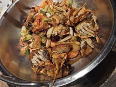 -七欣天香辣蟹火锅(上海银亿滨江店)