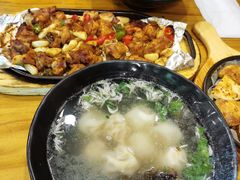 -老东镇啤酒屋海鲜加工·蒸汽海鲜·海鲜烧烤(台东店)