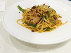 -汤姆家的牛排意面披萨(新城市广场店)