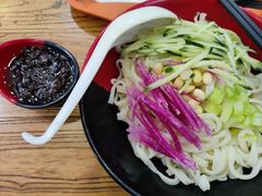 老北京炸酱面-东四卤煮店(东四北大街店)