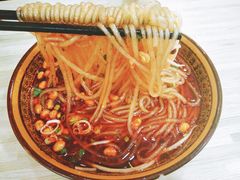 酸辣粉-花溪牛肉米粉(华兴东街店)