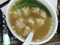 黄牌鲜虾净云吞-莅香岛港式餐厅(滨江道店)