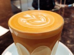 浓郁热拿铁-Seesaw Coffee(环贸iapm店)