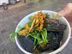 黑色经典臭豆腐-黑色经典臭豆腐·湖南特产(坡子街店)