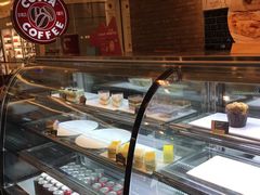 面包甜点陈列柜-COSTA COFFEE(上海月星环球港店)