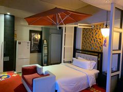 -喜鹊愉家酒店(郑州曼哈顿博览中心地铁站店)