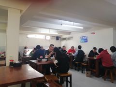 大堂-宝瑞门钉肉饼店