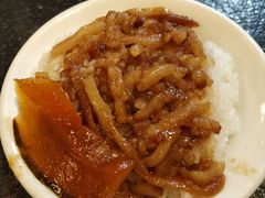 -胡须张鲁肉饭(美食文化馆店)