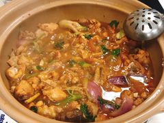 奇味鸡煲-德优正宗川菜馆