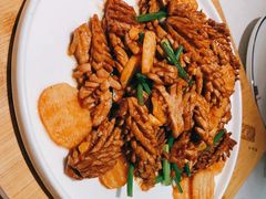 爆炒腰花-闫府私房菜·百年鲁菜(恒隆店)