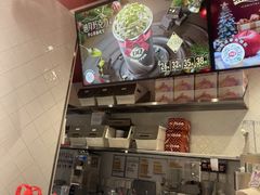 -DQ·蛋糕·冰淇淋(大宁国际商业广场店)