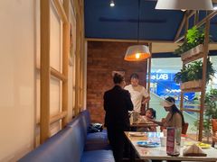-渝信川菜 · 川味家常菜(财富购物中心店)