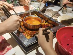 -二荆条·蜀鲜汇城市森林火锅