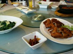 -御花园·粤菜·海鲜火锅(中山公园店)