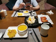 -戈尔登酒店·满堂彩咖啡厅