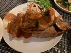 -Dash Teak House