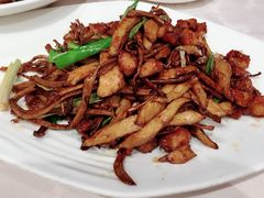 -品悦酒店(三林古镇店)