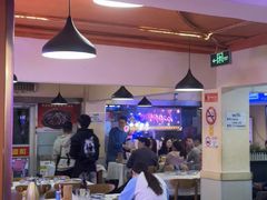-海盗船. 龙虾烧烤. 酒馆