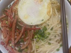 -亮欢寨酸汤鱼(沙冲路店)