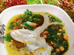 -老船舫·现做活鲜鱼馆(东郊记忆店)