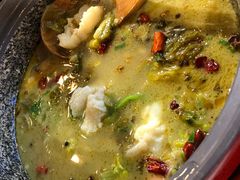 -周鱼小馆石锅酸菜鱼(活力汇店)