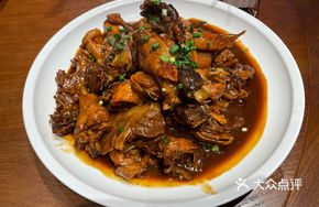 Stir-Fried Rooster at the Twelfth Floor