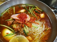 -啊美丽炭火烤肉(滑翔一店)