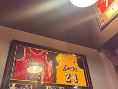 -京狮炙燥·精酿烧烤(首经贸店)
